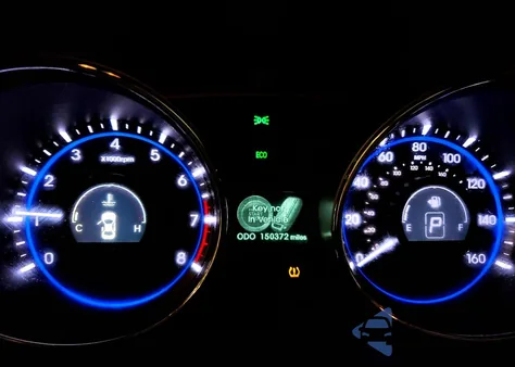 2013 Hyundai Sonata Se z USA, uszkodzony, nr VIN 5NPEC4AC8DH686343